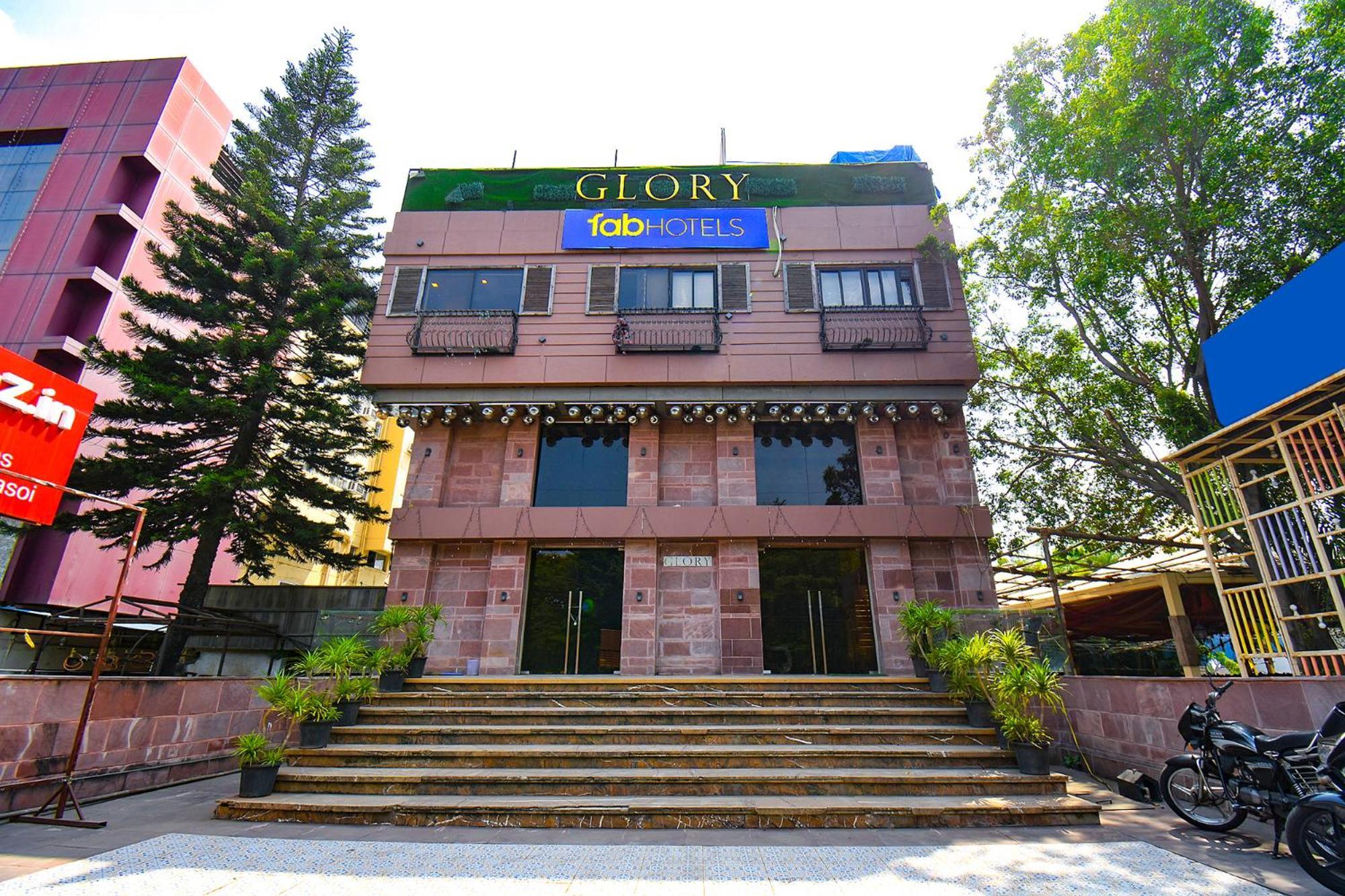 Fabexpress Glory - Nr Skywalk Bridge Hotel Pimpri-Chinchwad Exterior foto