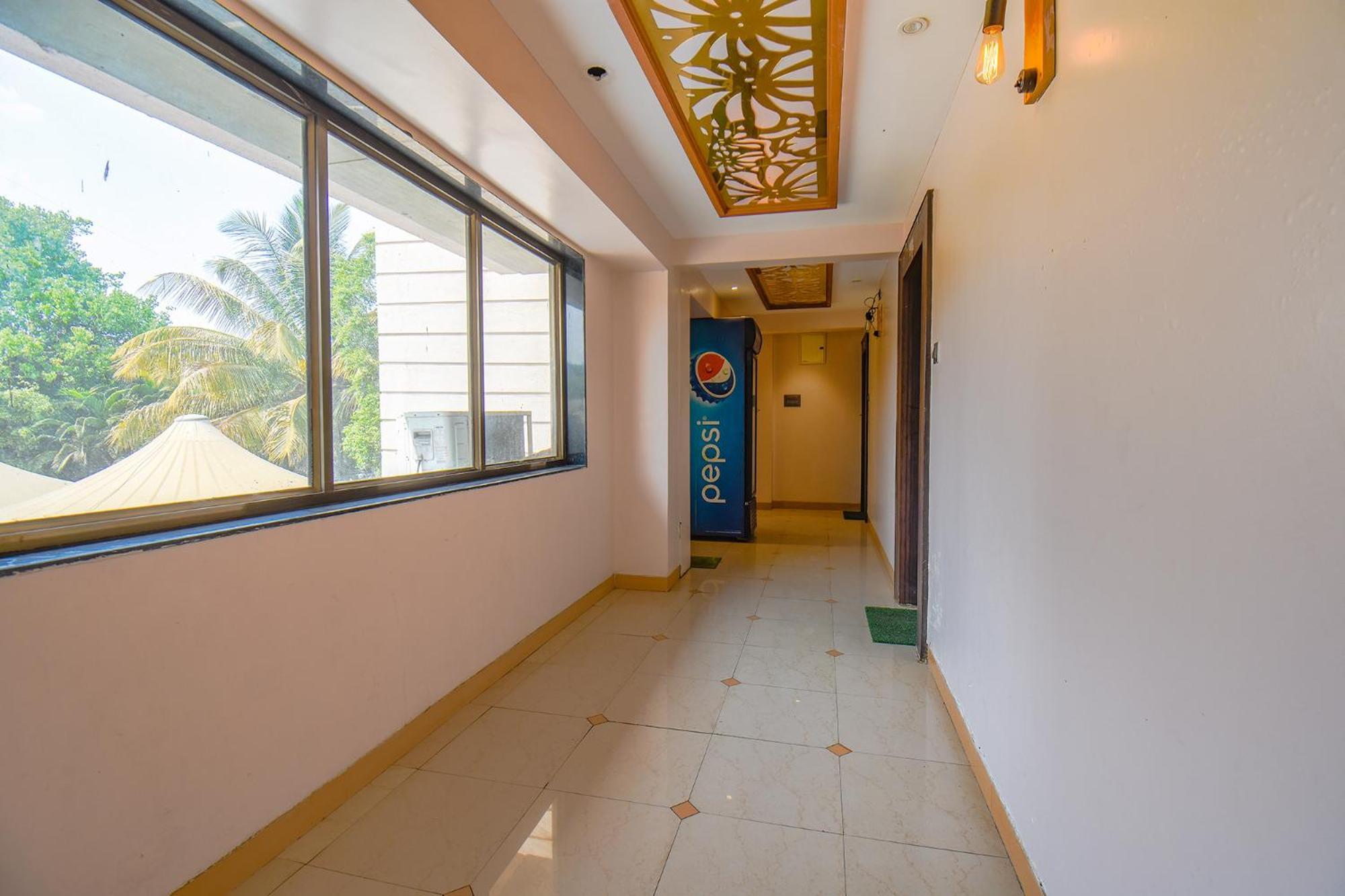 Fabexpress Glory - Nr Skywalk Bridge Hotel Pimpri-Chinchwad Exterior foto
